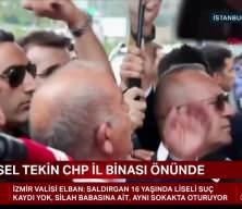 Gürsel Tekin'e su şişesi fırlattılar! 