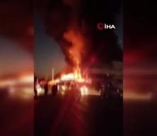 Kocaeli'de lojistik deposunda yangın: Alevler geceyi aydınlattı