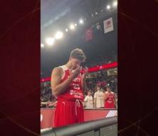 Milli basketbolcularımızın müsabakalar öncesindeki dua ettiği anlar herkesi duygulandırdı