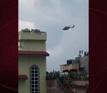 Nepal Başbakanı helikopterle kaçtı