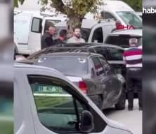 Ankara'da 'yol verme' tartışmasında silahlı tehdit kamerada