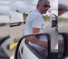 Servis şoföründen sürücüye tehdit: ‘Barındırır mıyım seni bu memlekette?’
