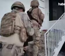 FETÖ'ye yönelik operasyonlarda yakalanan 64 şüpheli tutuklandı