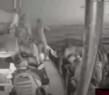 İsrail askerleri bir gemiyi daha ele geçirdi