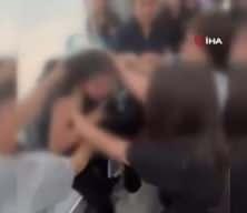 İzmir’de kız öğrenciler saç başa birbirine girdi! O anlar kamerada