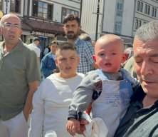 Konya’da aracın içinde kilitli kalan çocuk vatandaşların müdahalesiyle kurtarıldı