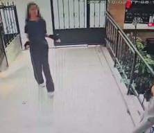 Akran zorbalığı güvenlik kamerasında