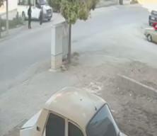 Okul servisinden inen öğrenci kaza kurbanı oldu