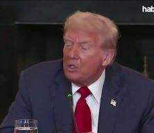 Trump’tan şok açıklama: “Uyuşturucu taşıyan denizaltıyı vurduk, iki narkoterörist öldü”