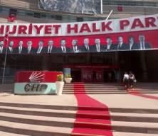 CHP, şaibeli kurultay davasında erteleme umut ediyor