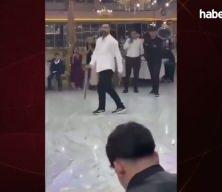 Adana'da düğünde bıçaklı dans! Çocuklar kıl payı kurtuldu