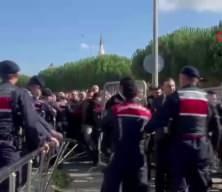 İBB eski başkanı Ekrem İmamoğlu'nun duruşması öncesi gerginlik çıktı!
