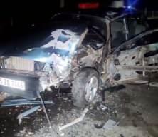  Otomobille pikabın çarpıştığı kazada 6 kişi yaralandı