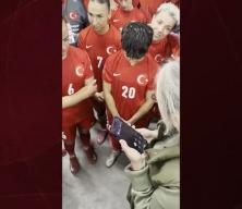 Cumhurbaşkanı Erdoğan, A Milli Kadın Futbol Takımı'nı tebrik etti