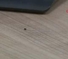 Ağrıyla kıvranan 2 yaşındaki çocuğun bağırsağından 3 santimlik iğne çıktı