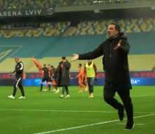  Shakhtar Donetsk teknik direktörü Arda Turan kupanın intikamını ligde aldı!