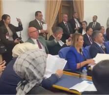 CHP'li Tanal yine bildiğiniz gibi! Komisyonu provoke etti, kameralar önünde yalan söyledi