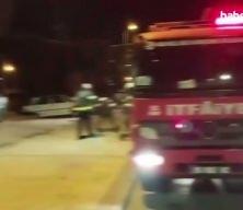 Denizli'de oto galeride çıkan yangında 5 araç hasar gördü