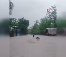 Fung-wong Süper Tayfunu Filipinler’i vurdu: 100 bin kişi tahliye edildi, 300 uçuş iptal