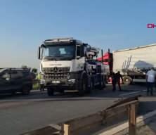 Kocaeli TEM'de TIR karşı şeride geçti; Ankara yönü trafiğe kapalı