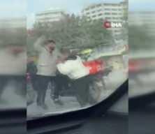 Maltepe E-5'te motorcular trafiğin ortasında tekme ve yumruk kavga etti