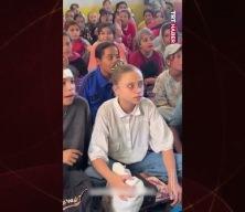 Yokluklara rağmen pes etmediler! Gazzeli çocuklar okula koştu