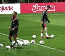 Türkiye-Bulgaristan maçını Nick Walsh yönetecek