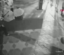 Ankara'da otomobil durağa daldı: 6 yaralı; kaza anı kamerada