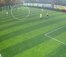 Halı sahada dili boğazına kaçan genç ölümün kıyısından döndü