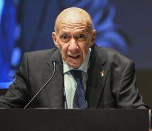 "Kanada'ya tehdit" deyip havalimanında alıkoydular... Prof. Dr. Richard Falk'a çirkin hareket