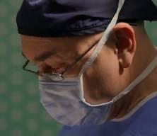 Parkinson'un ilk sinyali “basit” bir titreme olabilir