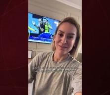 Spor spikeri Gürler Akgün canlı yayında baba olacağını öğrendi