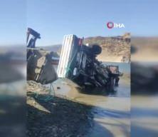 El freni açılan pikap baraja düştü: Kadın mühendis hayatını kaybetti