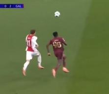 Liverpool Wilfried Singo'yu takibe aldı