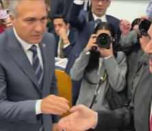 Bütçe Komisyonu'nda Bakan Tekin'in CHP'li Ağbaba'ya " Bu karneden dolayı sana sıfır veriyorum" sözleri herkesi güldürdü