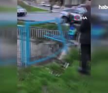 Sürücüsünün kontrolünü kaybettiği otomobil su kanalına uçtu