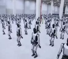 Çin, Vietnam sınırına insansı robot yerleştiriyor