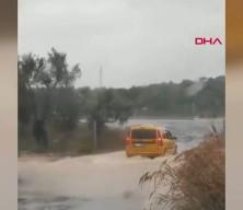 Ayvalık'ta sokaklar göle döndü! Metrekareye 120 kilogram yağış düştü