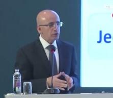 Bakan Şimşek: Gerekli adımları kararlılıkla atmaya devam edeceği