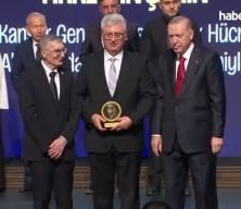 Cumhurbaşkanı Erdoğan'a "Dünya Sağlık Örgütü Avrupa Ödülü" verildi