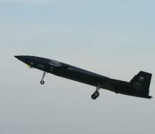 Kızılelma'nın performans test uçuşu başarıyla tamamlandı.