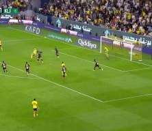 Ronaldo, mükemmel gollerine bir yenisini daha ekledi