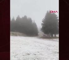 Uludağ'a kar yağdı