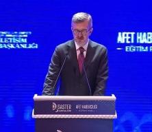 Afet haberciliği panelinde 6 Şubat sonrası 450 dezenformasyon tespit edildiği açıklandı