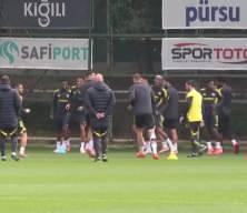 Fenerbahçe'ye ÜLKER yeniden sponsor oldu!