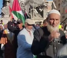 Gazze'de yıkıntıların ortasında 54 çift için toplu nikah töreni düzenlendi