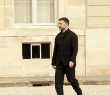  Macron, Ukrayna Devlet Başkanı Zelenskiy ile bir araya geldi