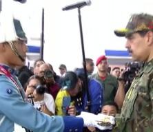 Maduro'dan Venezuela halkına mutlak sadaka sözü