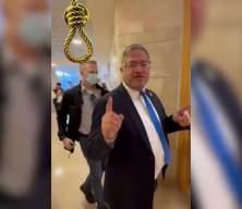 İsrail Meclisinde skandal görüntüler