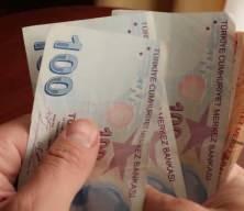 Kamu y&ouml;neticilerine verilen 30 bin TL seyyanen zam teklifi geri &ccedil;ekildi